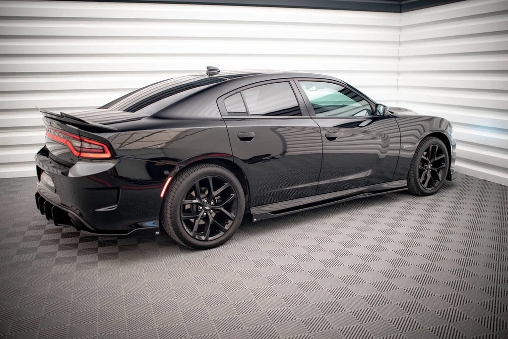 Dodge Charger 2016+ Daytona Side Skirts - Gloss Black