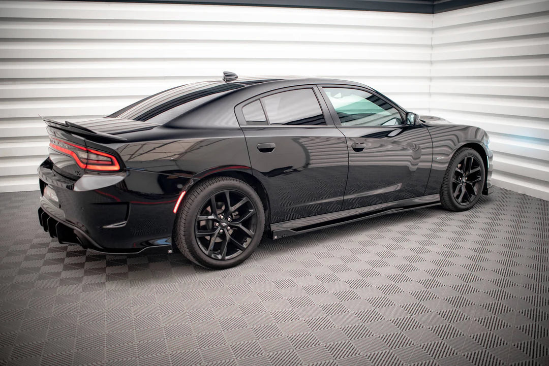Dodge Charger 2016+ Daytona Side Skirts - Gloss Black