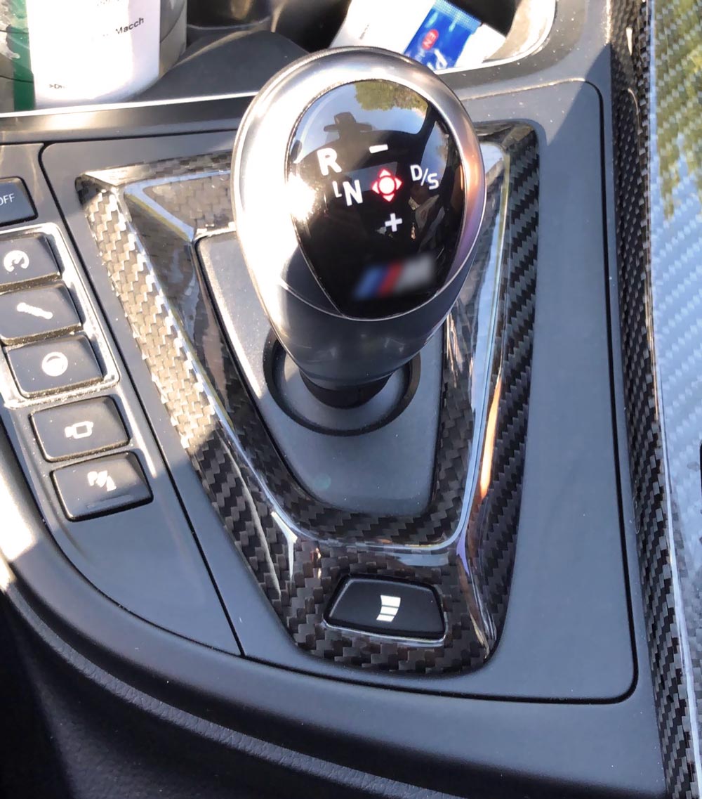 BMW F80 M3 / F82 M4 - Carbon Fiber / Alcantara Gear Shift Trim