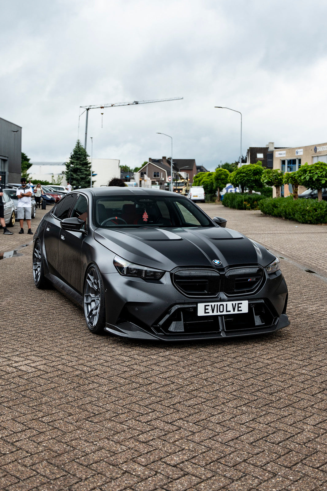 BMW 5 Series 2024+ G90 / G99 / G60 / G61 N Style Carbon Fiber Vented Hood