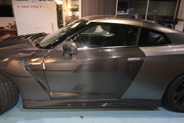 Nissan GT-R R35 2009+ Full Carbon Fiber Doors