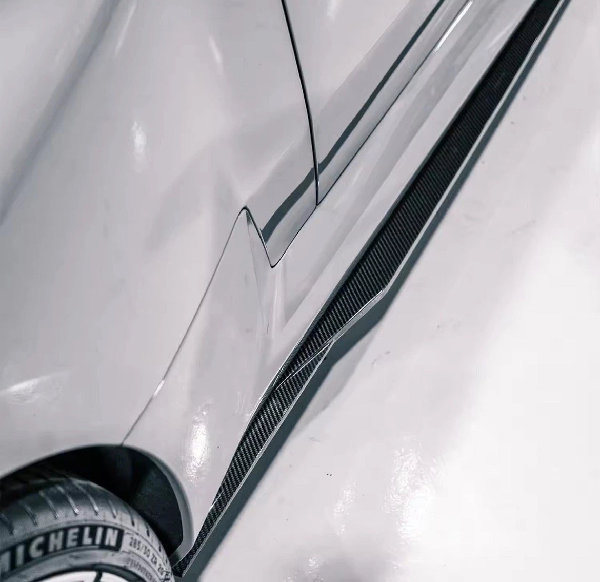 BMW M2 G87/G42 Carbon Fiber Side Skirts