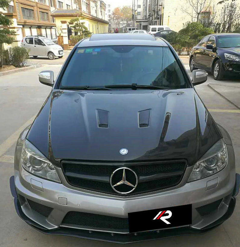 Mercedes Benz AMG C63 W204 2012-2014 - V2 Vented Carbon Fiber Hood