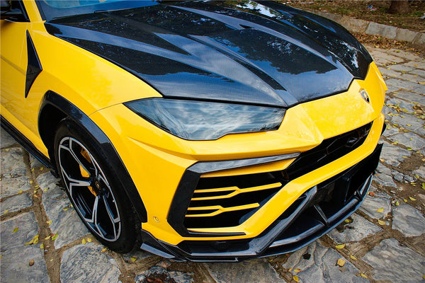 Lamborghini Urus V2 Vented Carbon Fiber Hood