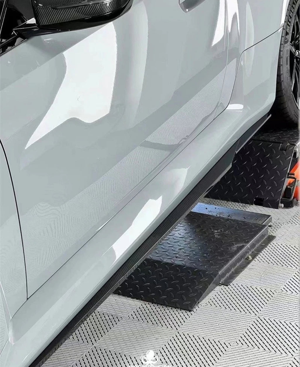 BMW M2 G87/G42 Carbon Fiber Side Skirts