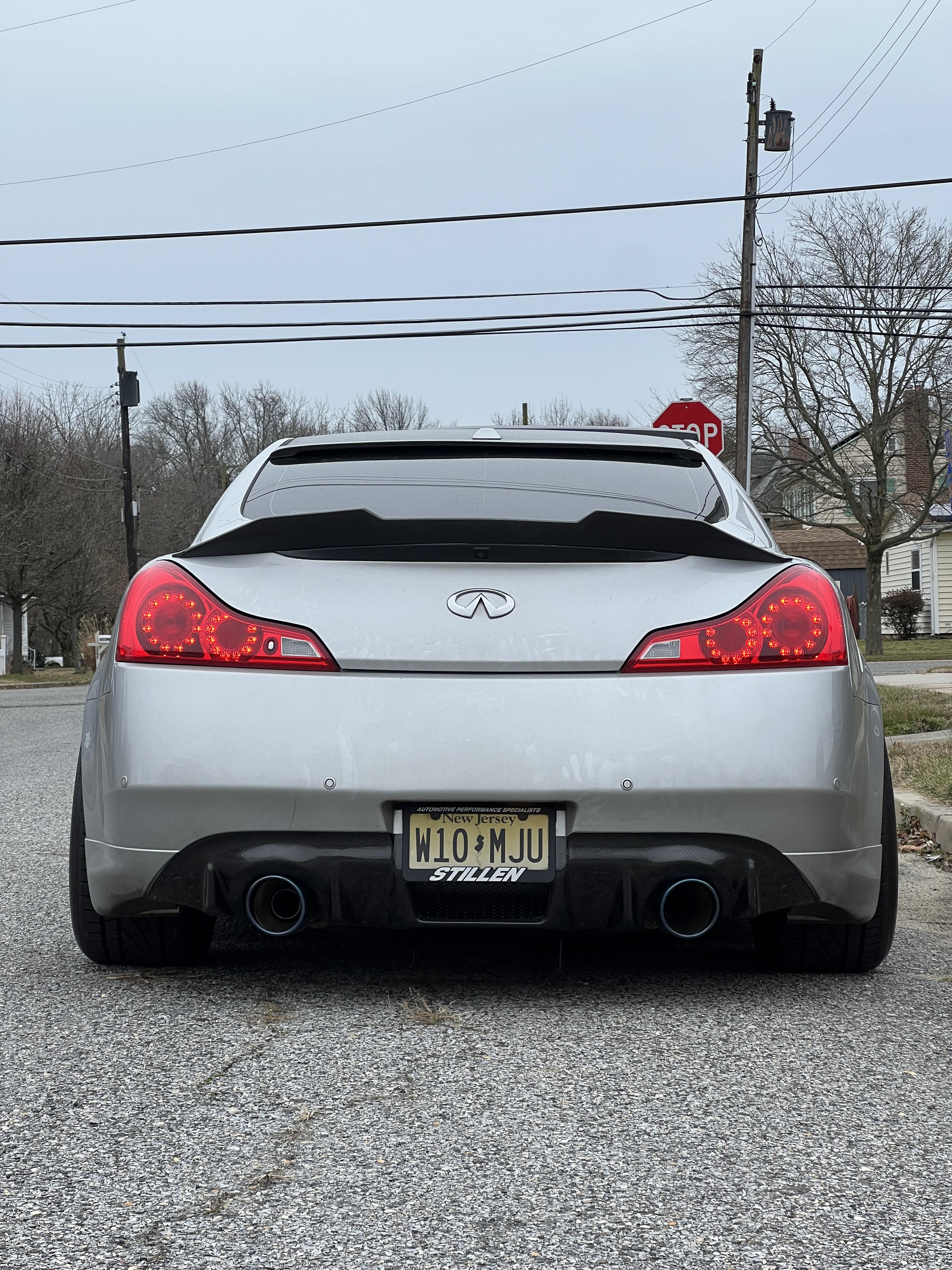 Infiniti G37 PSM Highkick Spoiler (Coupe/Sedan) Carbon Fiber / Gloss Black / Honeycomb