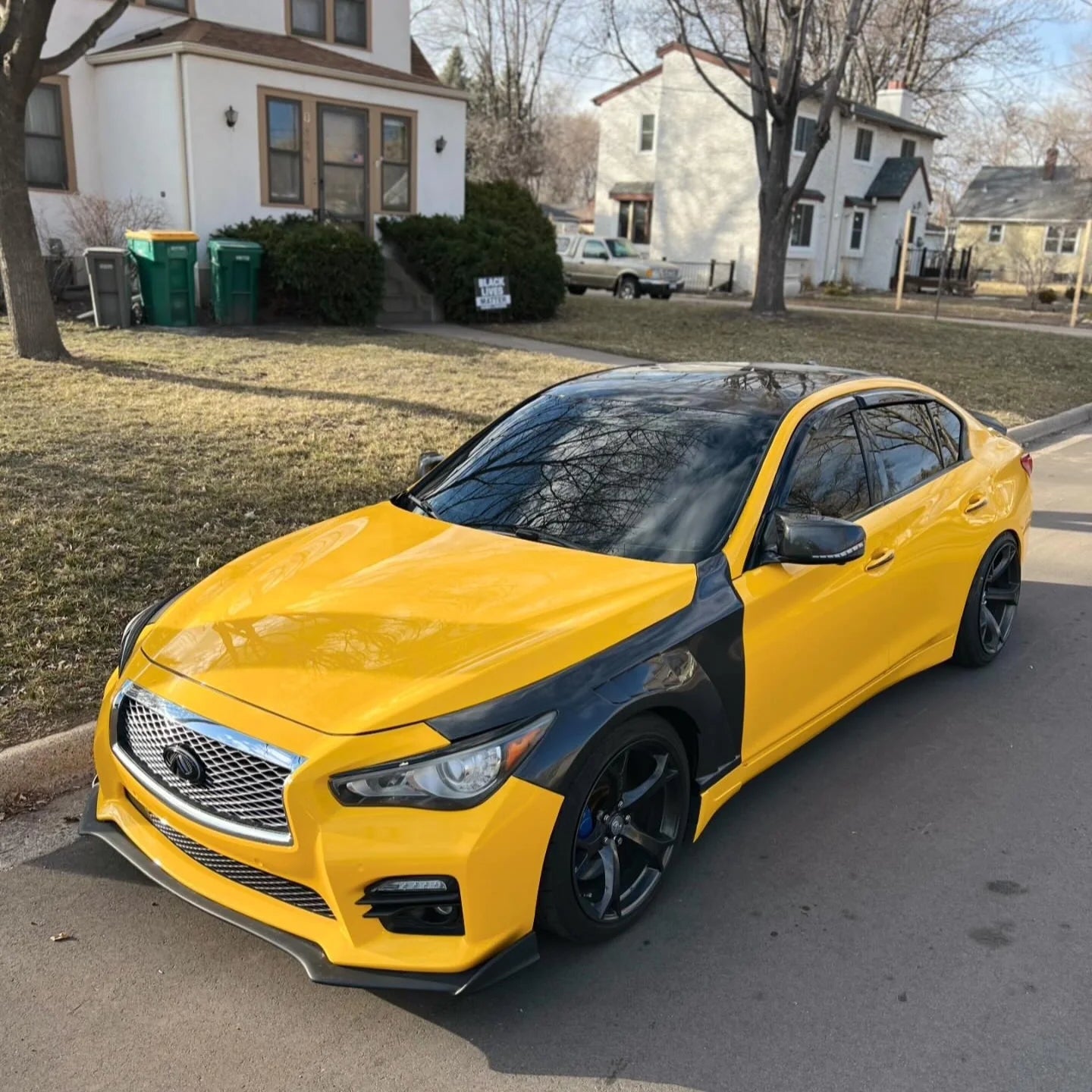 Infiniti Q50/Q60 V2 / V3 Fenders - Carbon Fiber / Honeycomb