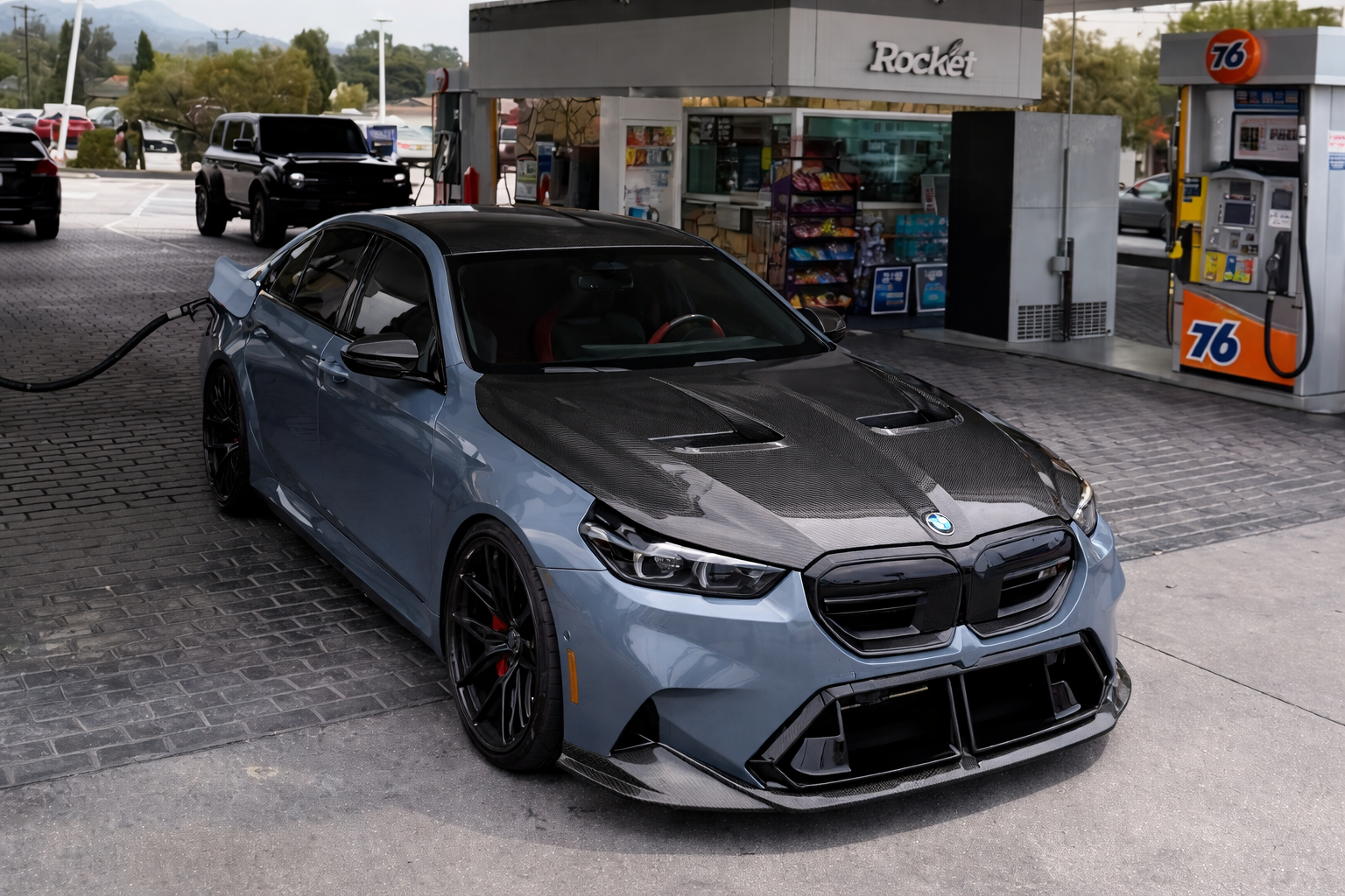 BMW 5 Series 2024+ G90 / G99 / G60 / G61 N Style Carbon Fiber Vented Hood