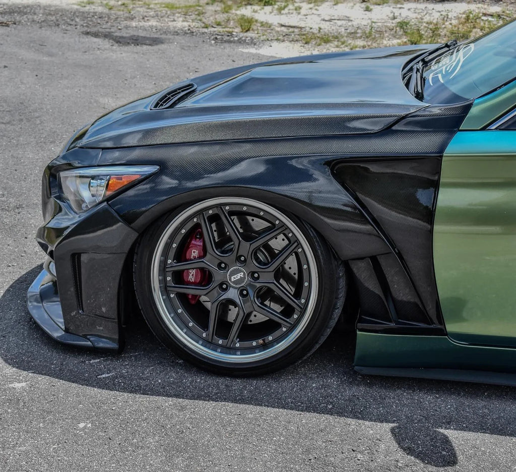 Infiniti Q50/Q60 V2 / V3 Fenders - Carbon Fiber / Honeycomb